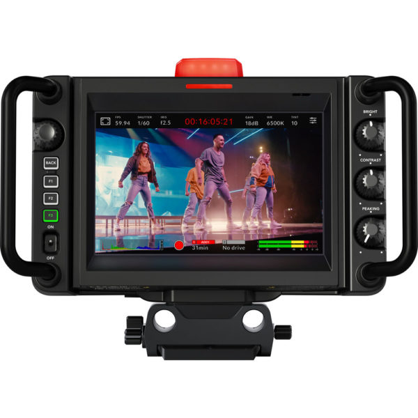 Câmera Blackmagic Design Studio 4K Plus (Substituída pela Blackmagic Design Studio Camera 4k Plus G2) - Imagem 3