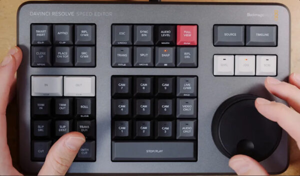 Blackmagic DaVinci Resolve Speed Editor (com licença do Davinci Resolve Studio) - Imagem 4