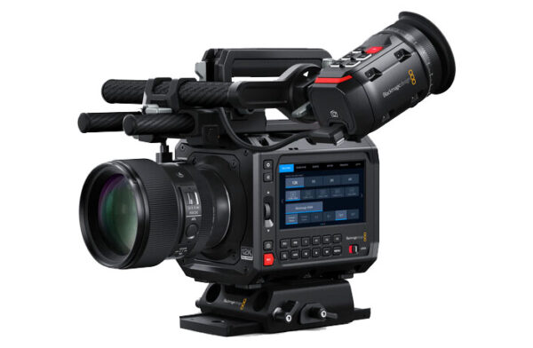 Câmera de cinema Blackmagic Design PYXIS 12K  (Canon EF) - Imagem 3