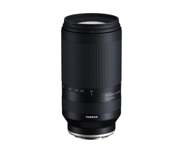 Lente Tamron 70-300mm f/4.5-6.3 Di III RXD para Sony E