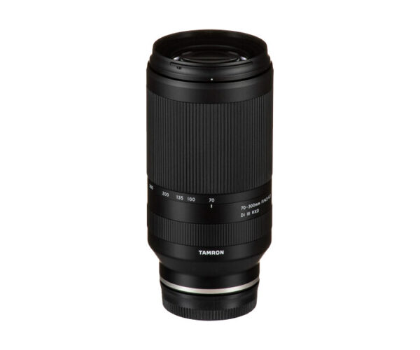 Lente Tamron 70-300mm f/4.5-6.3 Di III RXD para Sony E - Imagem 7